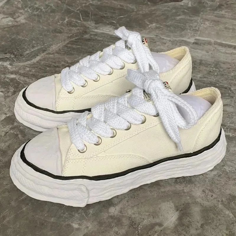 Sobro White Sneakers