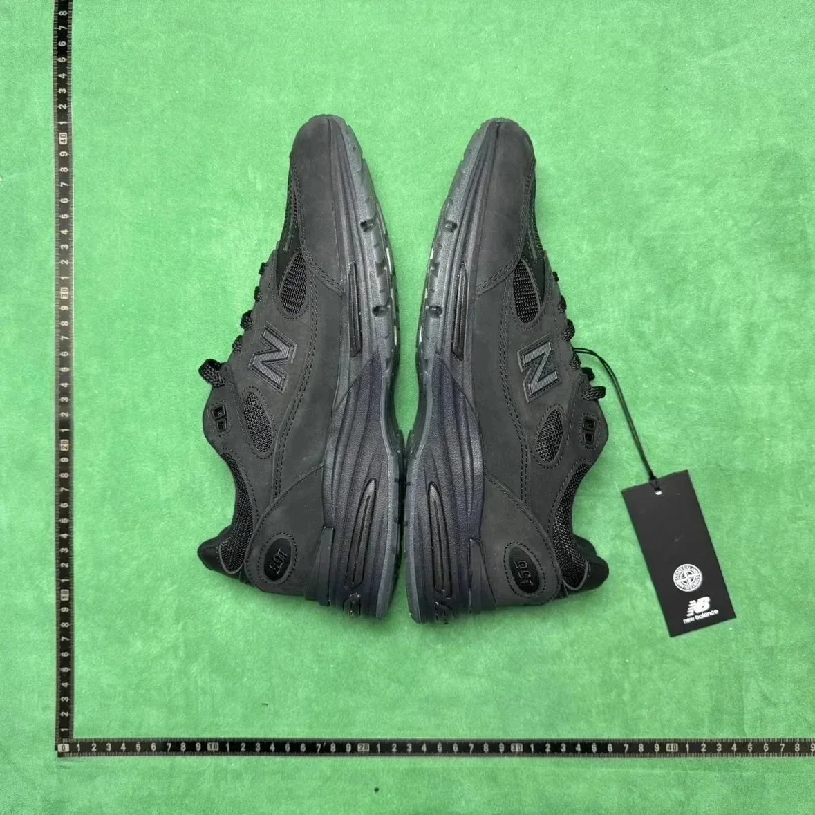 New Balance 991 Black Olive Green Retro Running Shoes