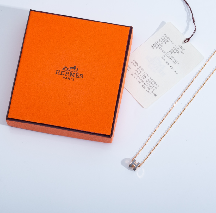 Hermès Rose Gold Nec
