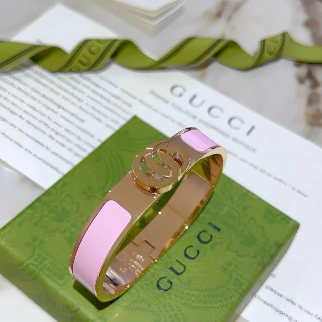 Gucci GG Marmont Pink Enamel Gold-Tone Bangle