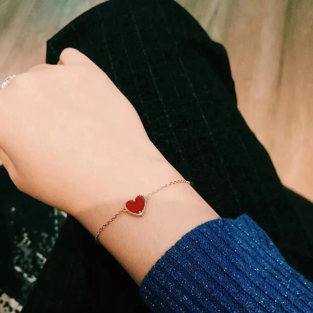 Van Cleef & Arpels R