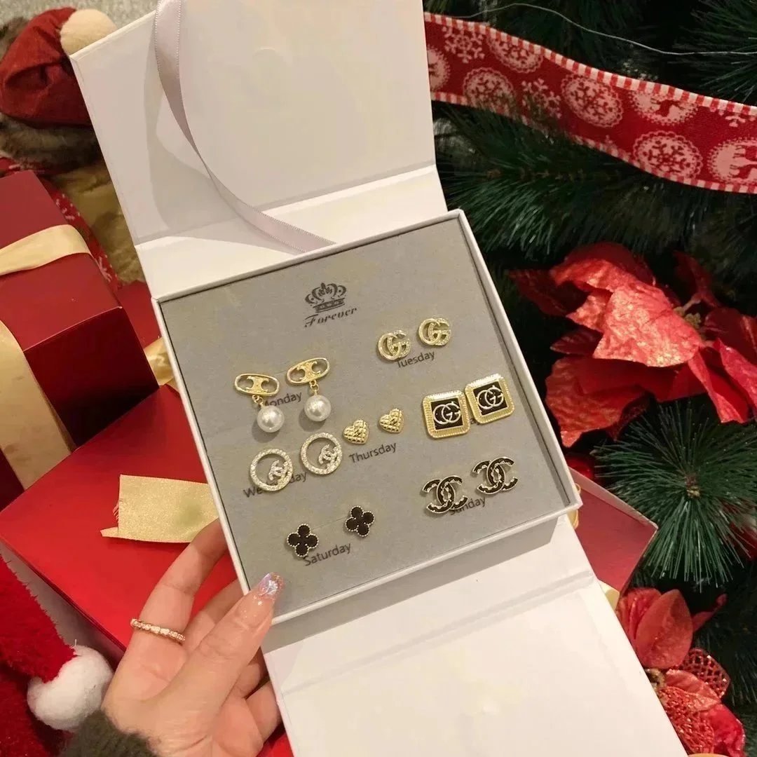 Chanel Gold Accessor