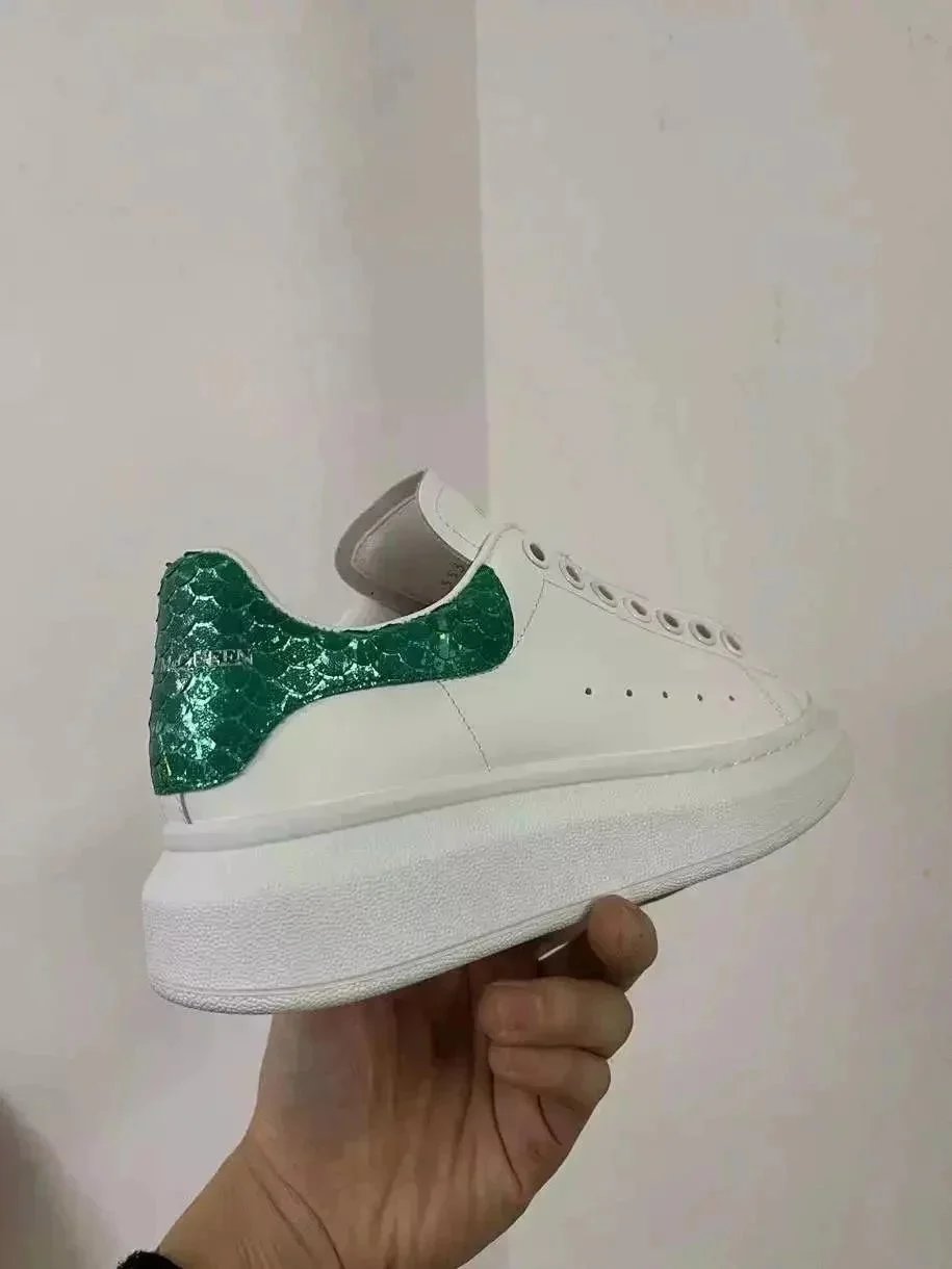 Alexander McQueen Wh