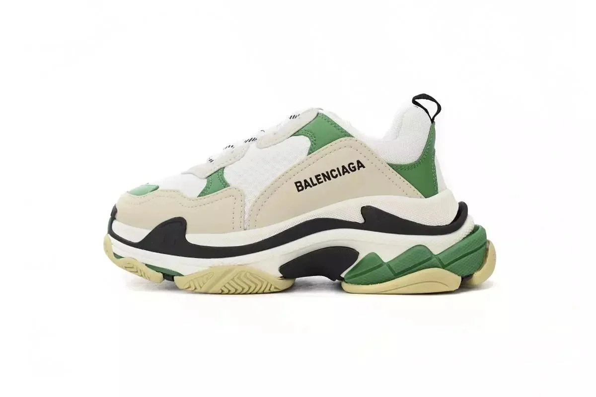 Balenciaga Triple S 