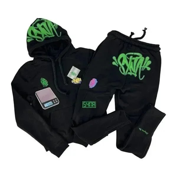 SYNA Black Hoodie an