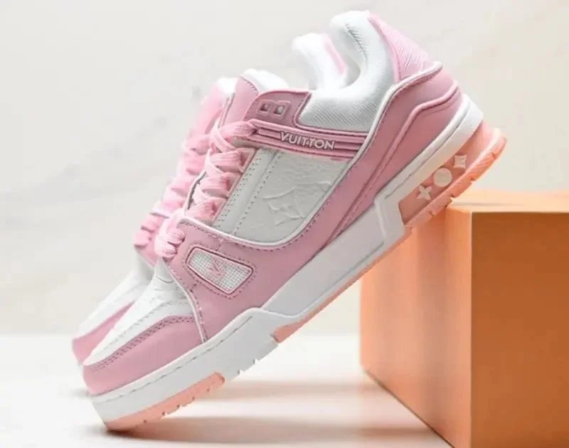 Louis Vuitton Pink S