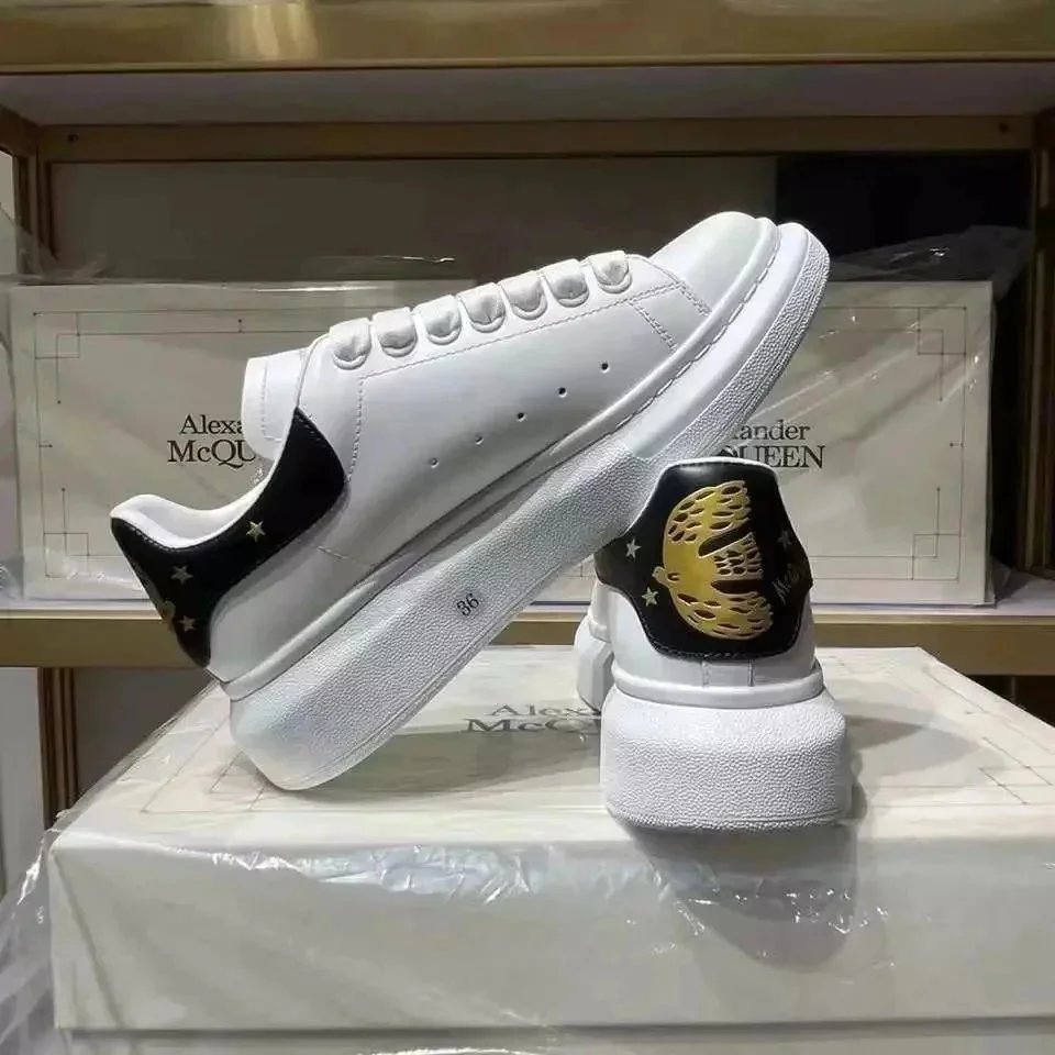 Alexander McQueen Wh