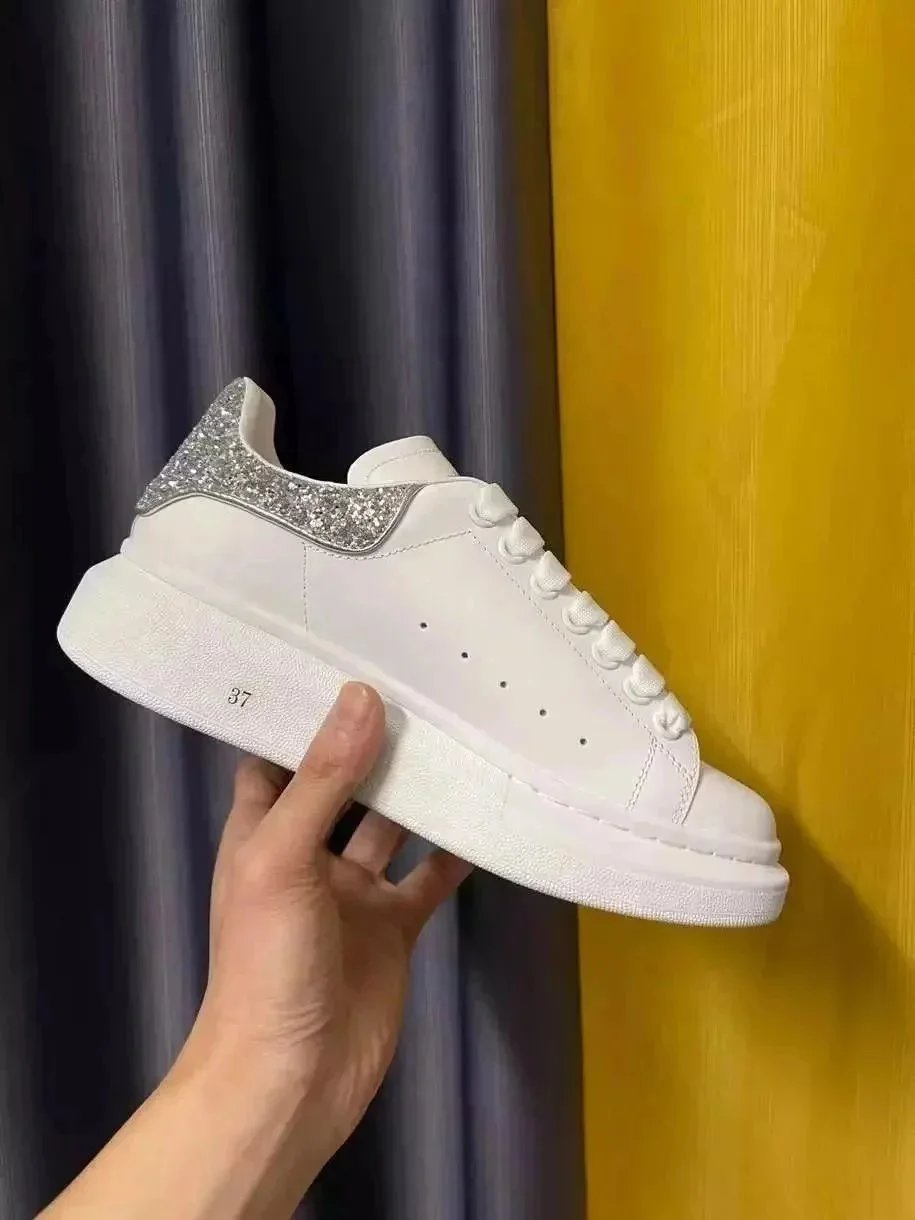 Alexander McQueen Wh