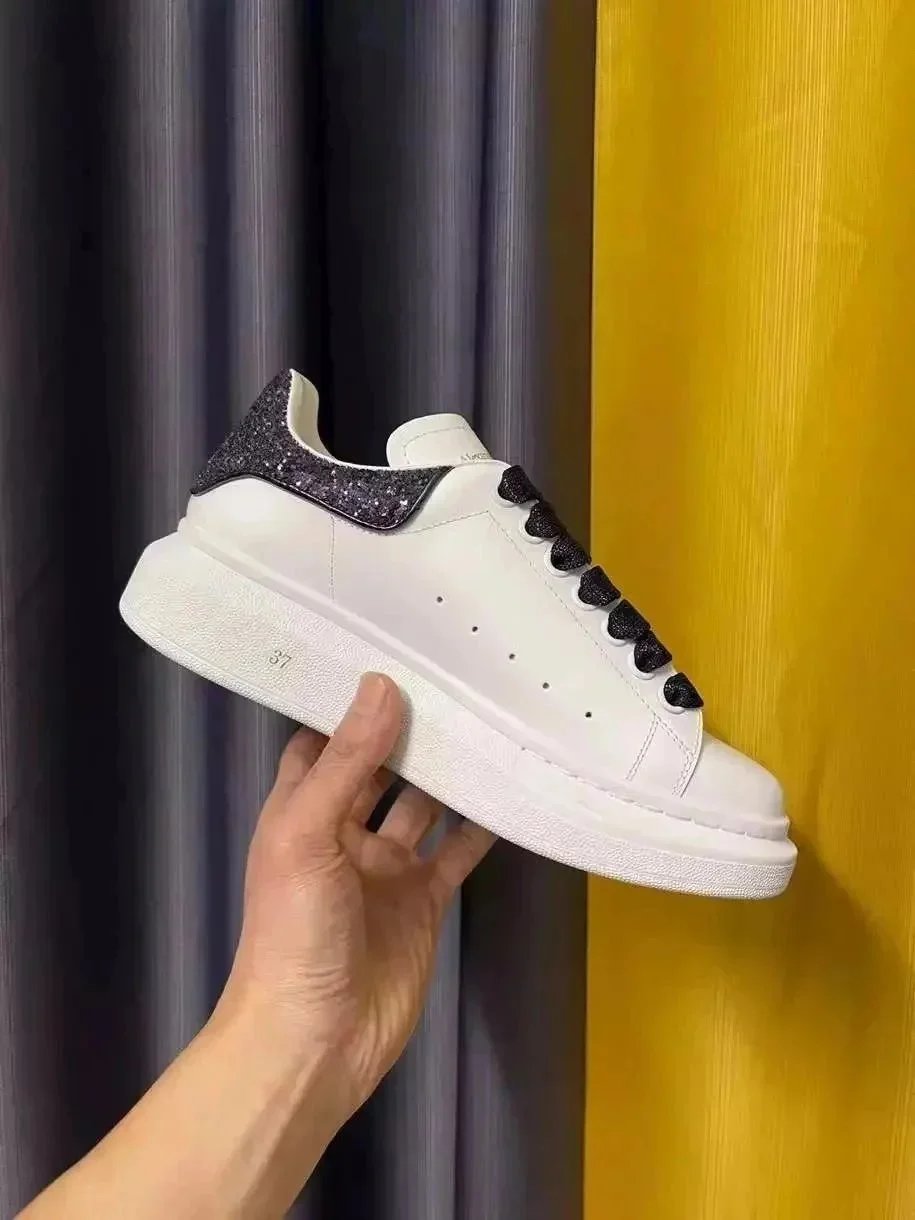 Alexander McQueen Wh