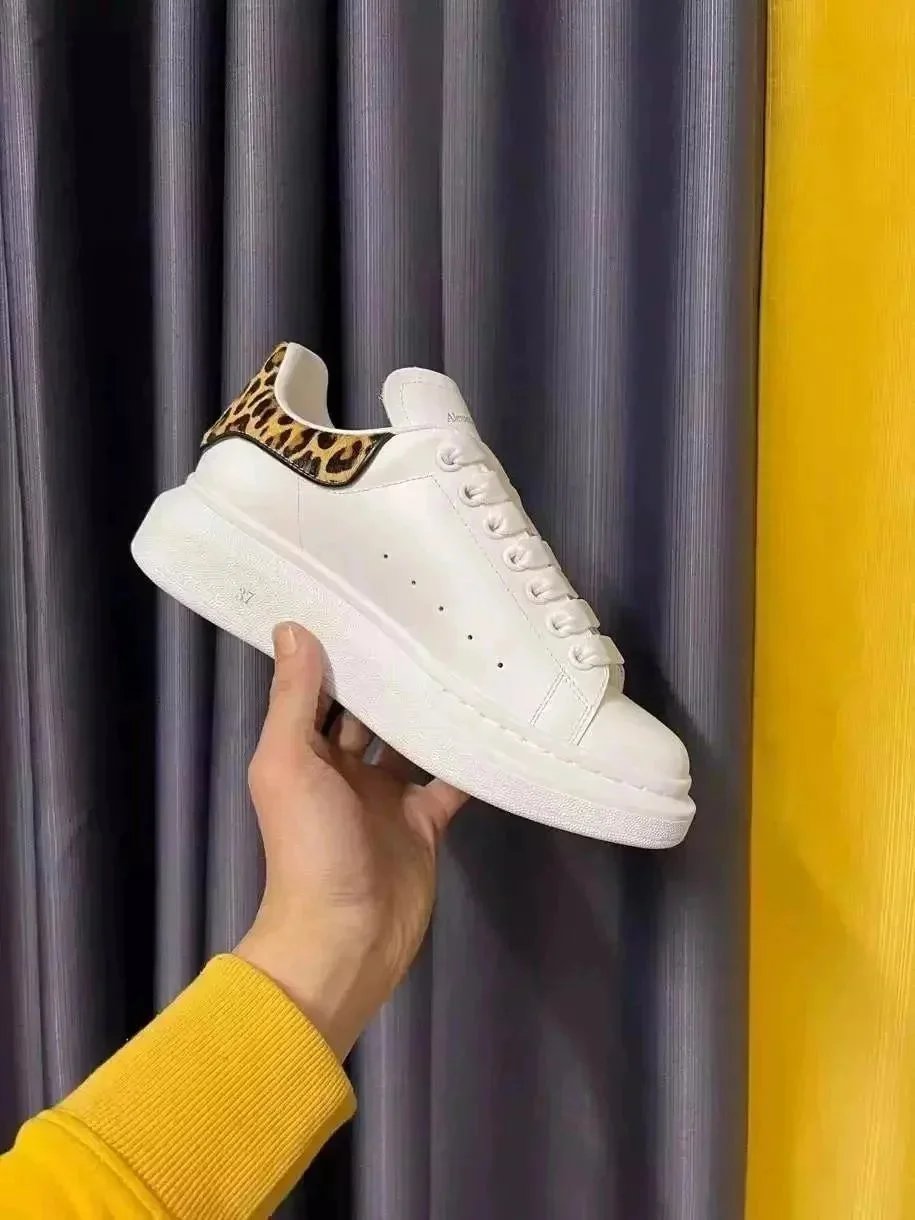 Alexander McQueen Wh