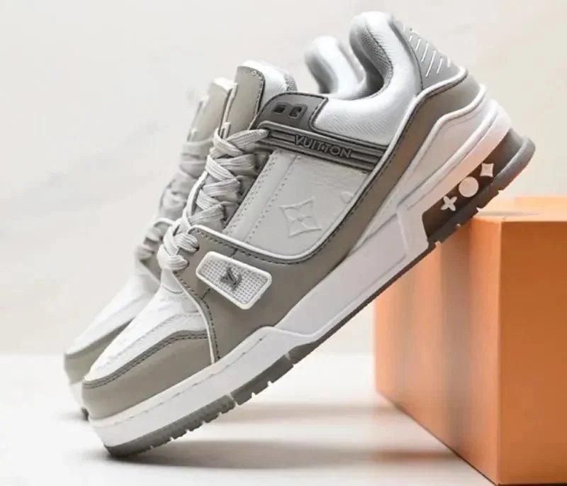 Louis Vuitton Traine
