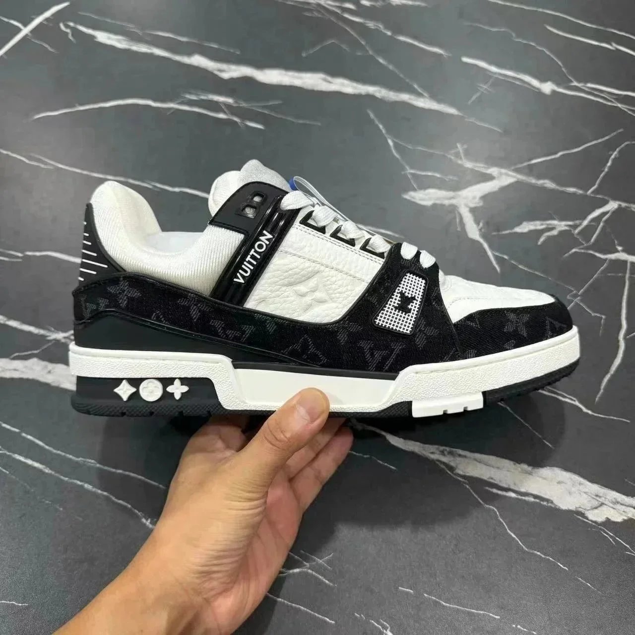 Louis Vuitton Black Sneakers