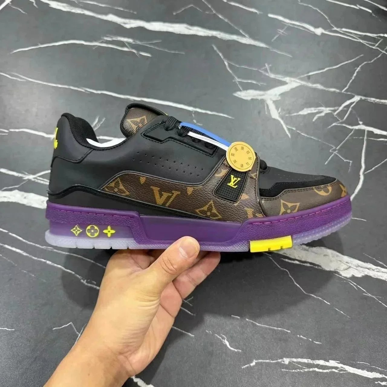 Louis Vuitton Monogr