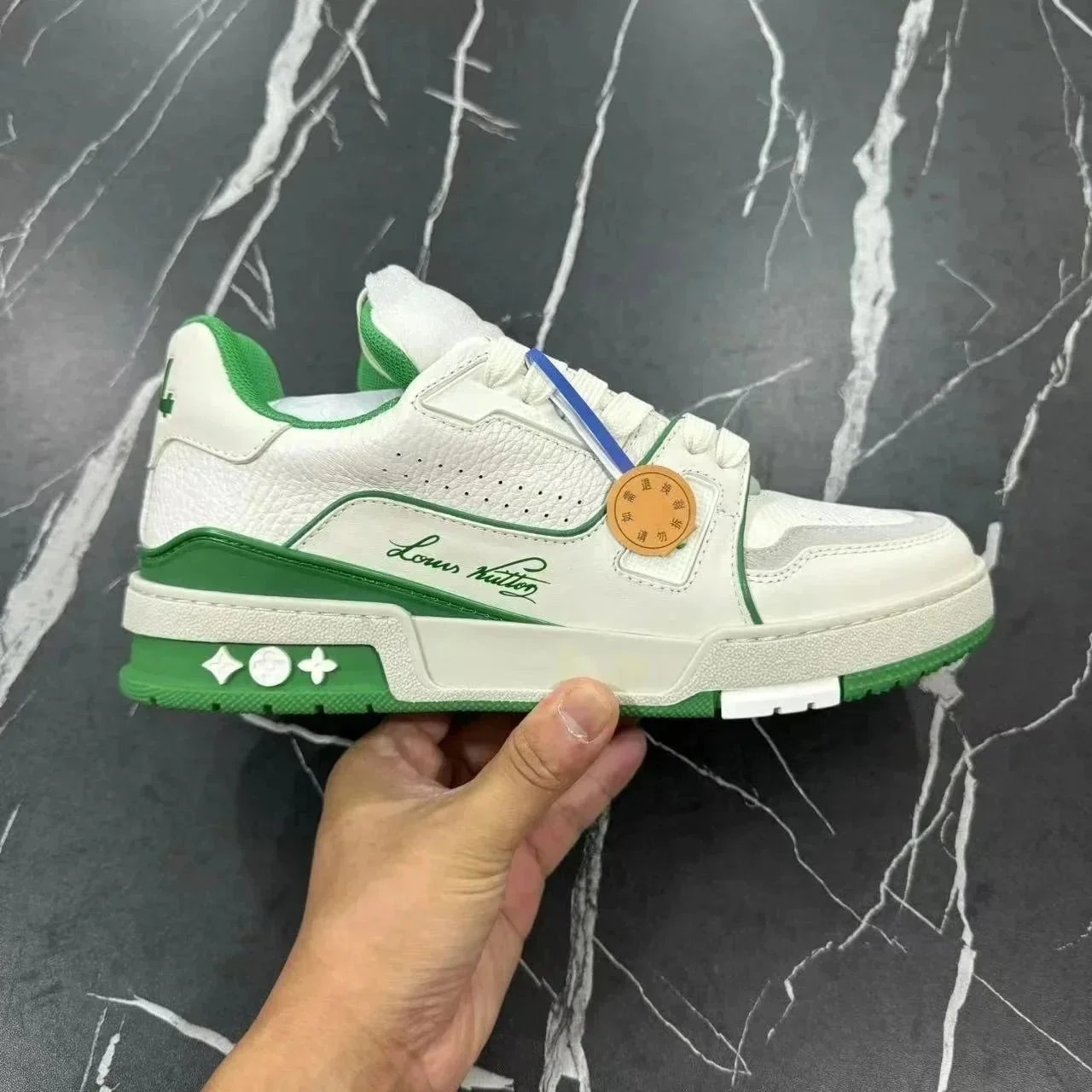 Louis Vuitton White/