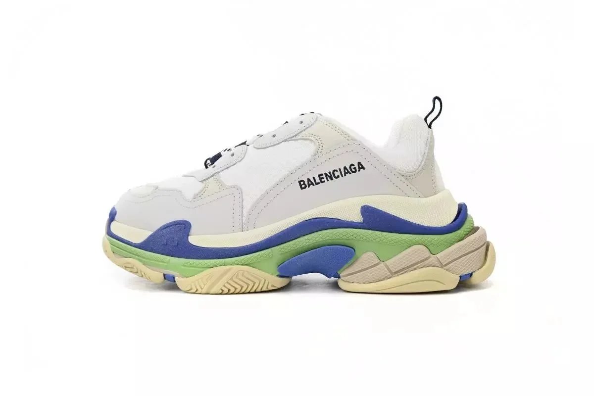 Balenciaga Triple S 