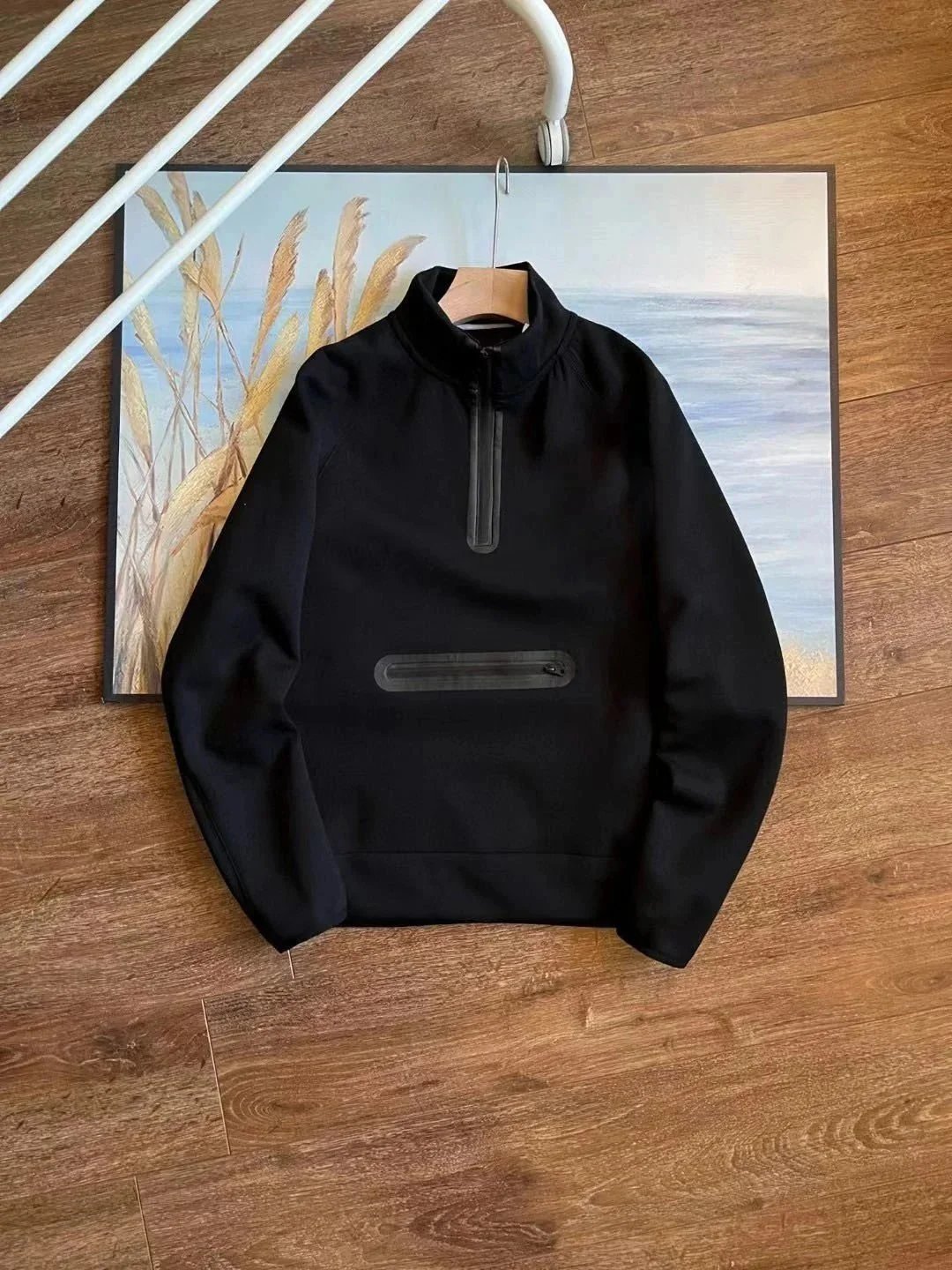 Adidas Tech Essentia