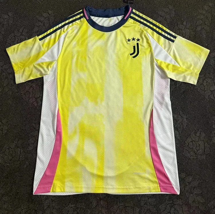 Adidas Juventus Yell
