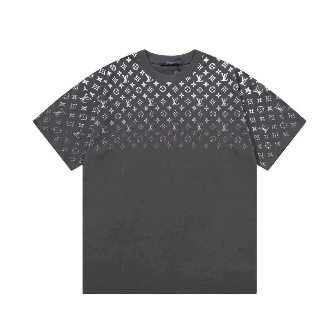 Louis Vuitton Grey T
