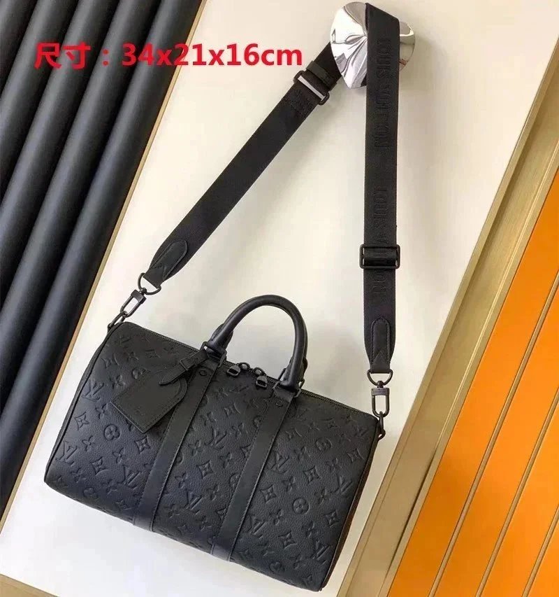 Louis Vuitton Black 