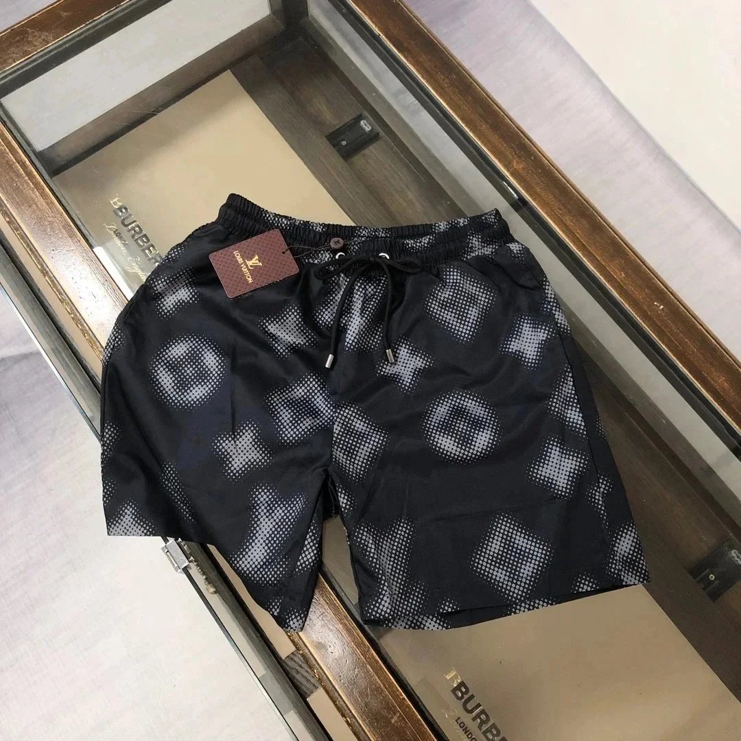 Louis Vuitton Black 