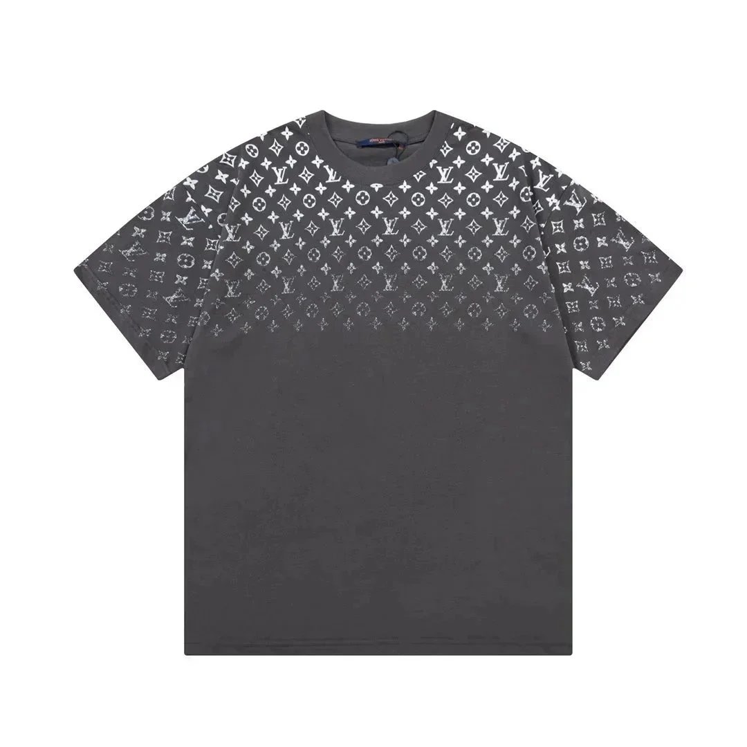 Louis Vuitton Grey T