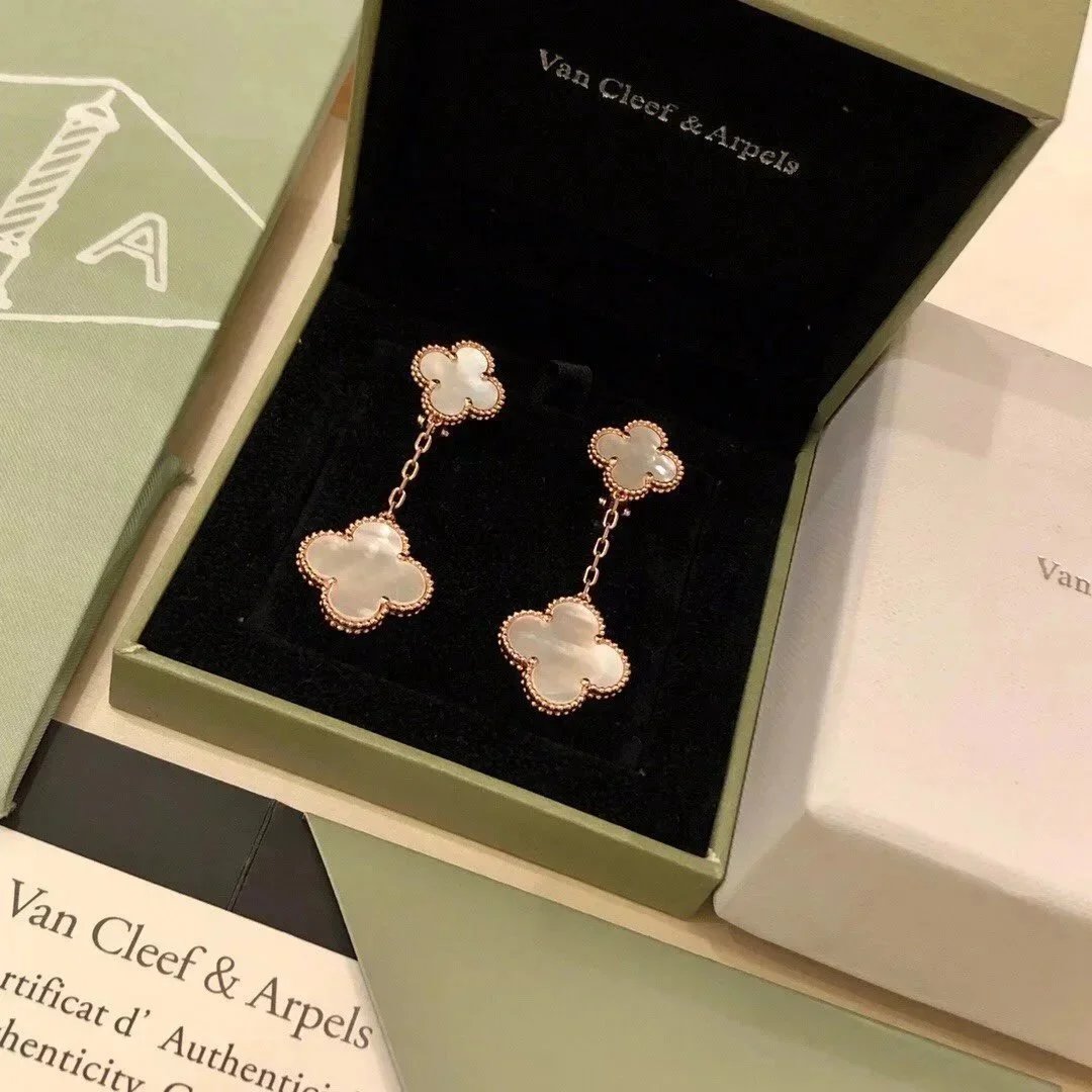 Van Cleef & Arpels W