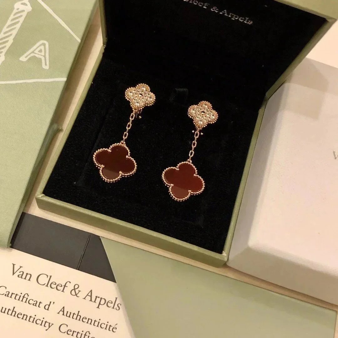 Van Cleef & Arpels R
