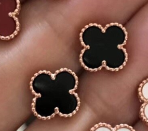 Van Cleef & Arpels B