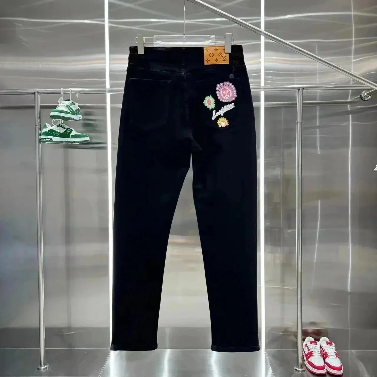 Louis Vuitton Black 
