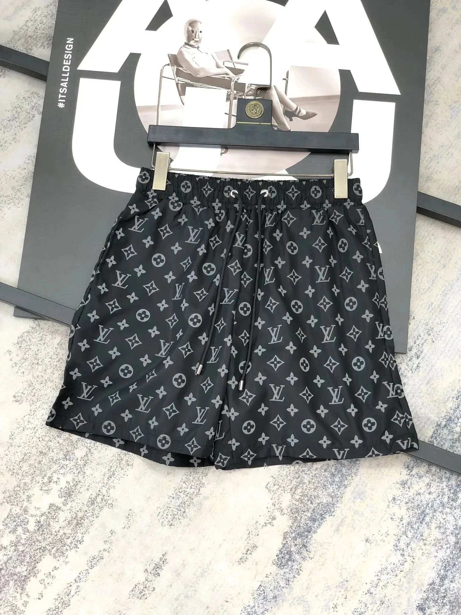 Louis Vuitton Black 