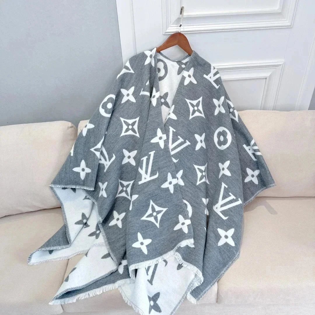 Louis Vuitton Grey S