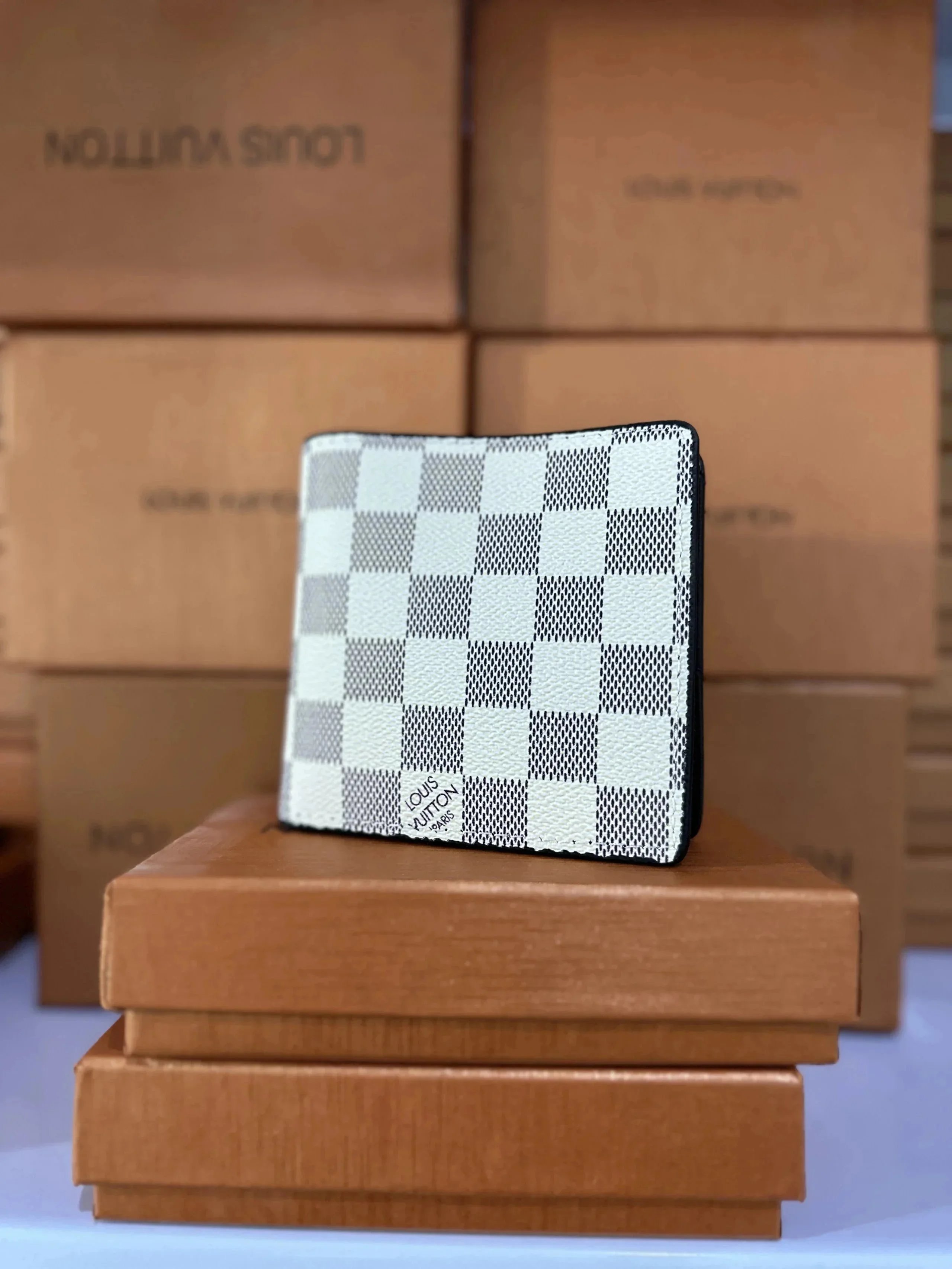 Louis Vuitton Damier