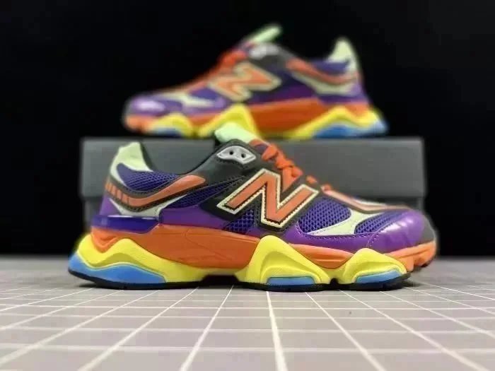 New Balance 2002R Pu