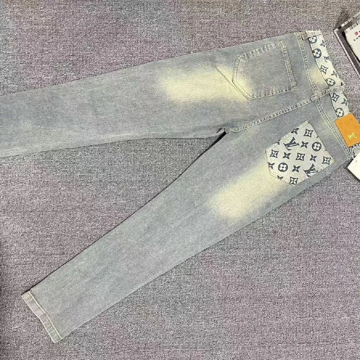 Louis Vuitton Grey J
