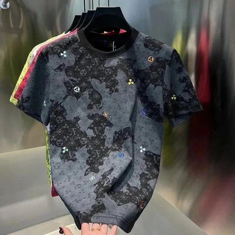 Louis Vuitton Grey T