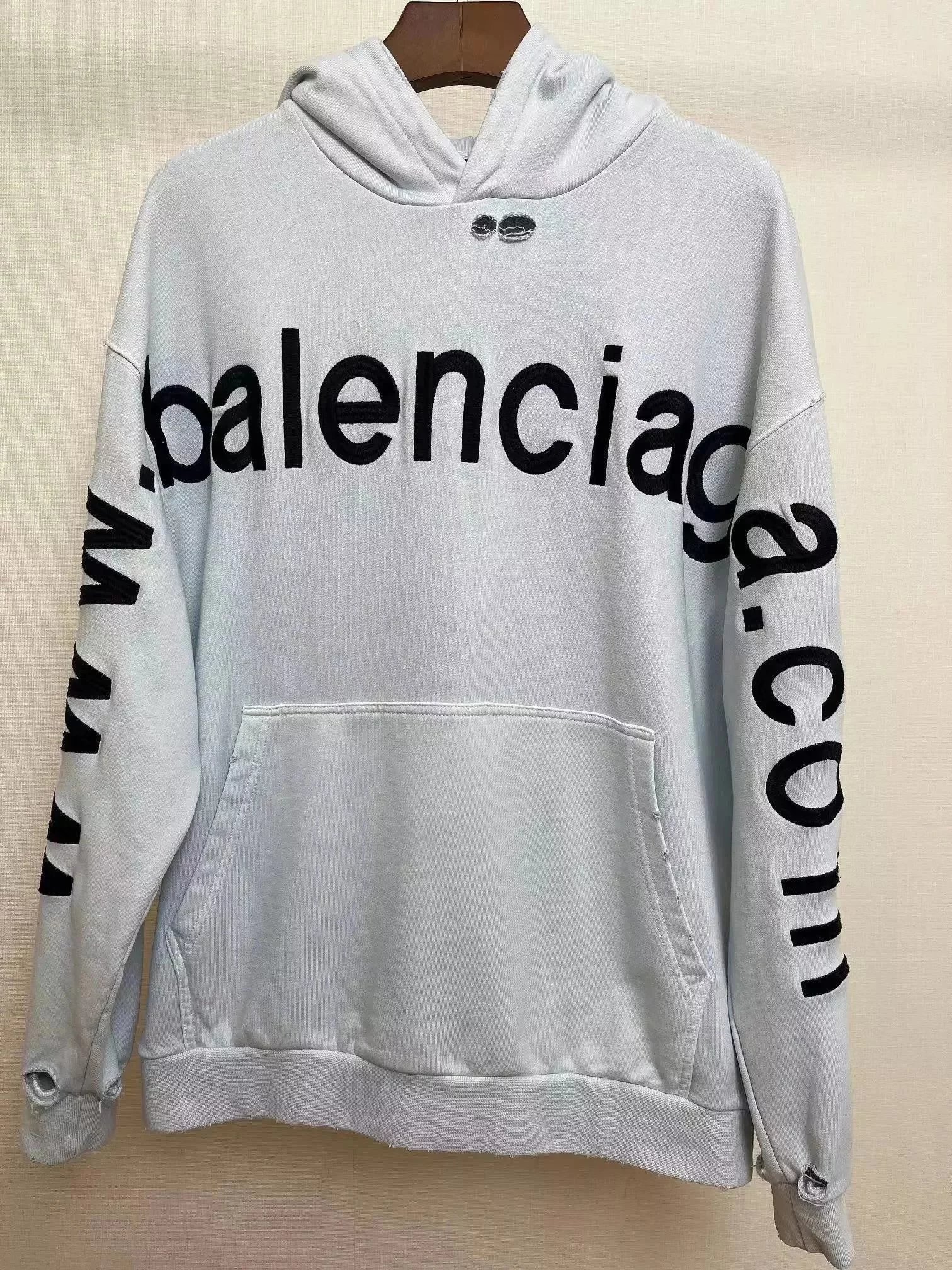 Burberry Logo-Embroidered Hoodie Black - 8