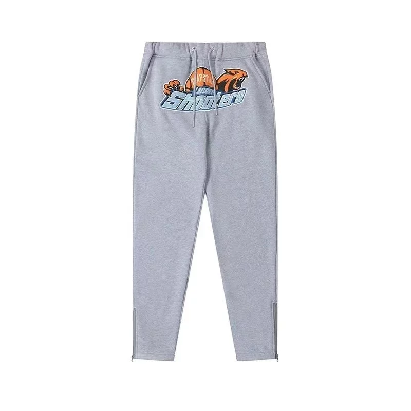 Trapstar: American High-Street Style Joggers with Black Panther Print