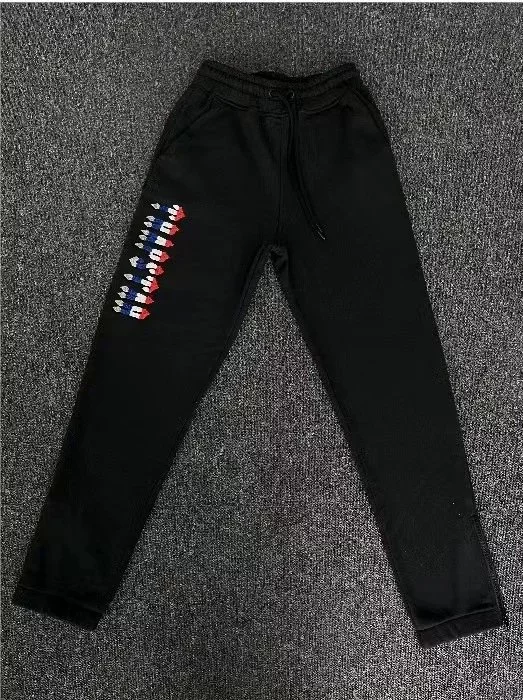 Trapstar: American High-Street Style Joggers with Black Panther Print