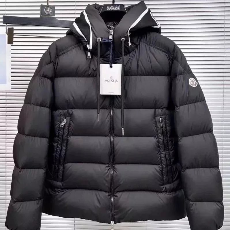 B19- Black