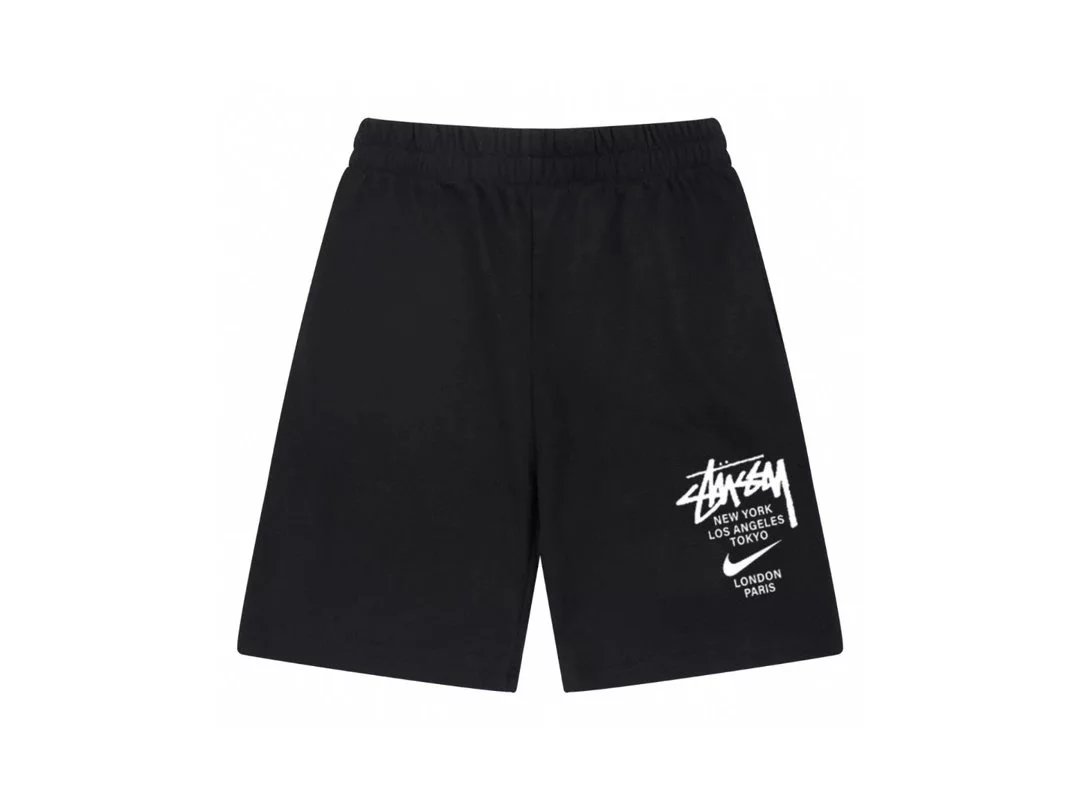 The North Face Logo Print Black Shorts - 11