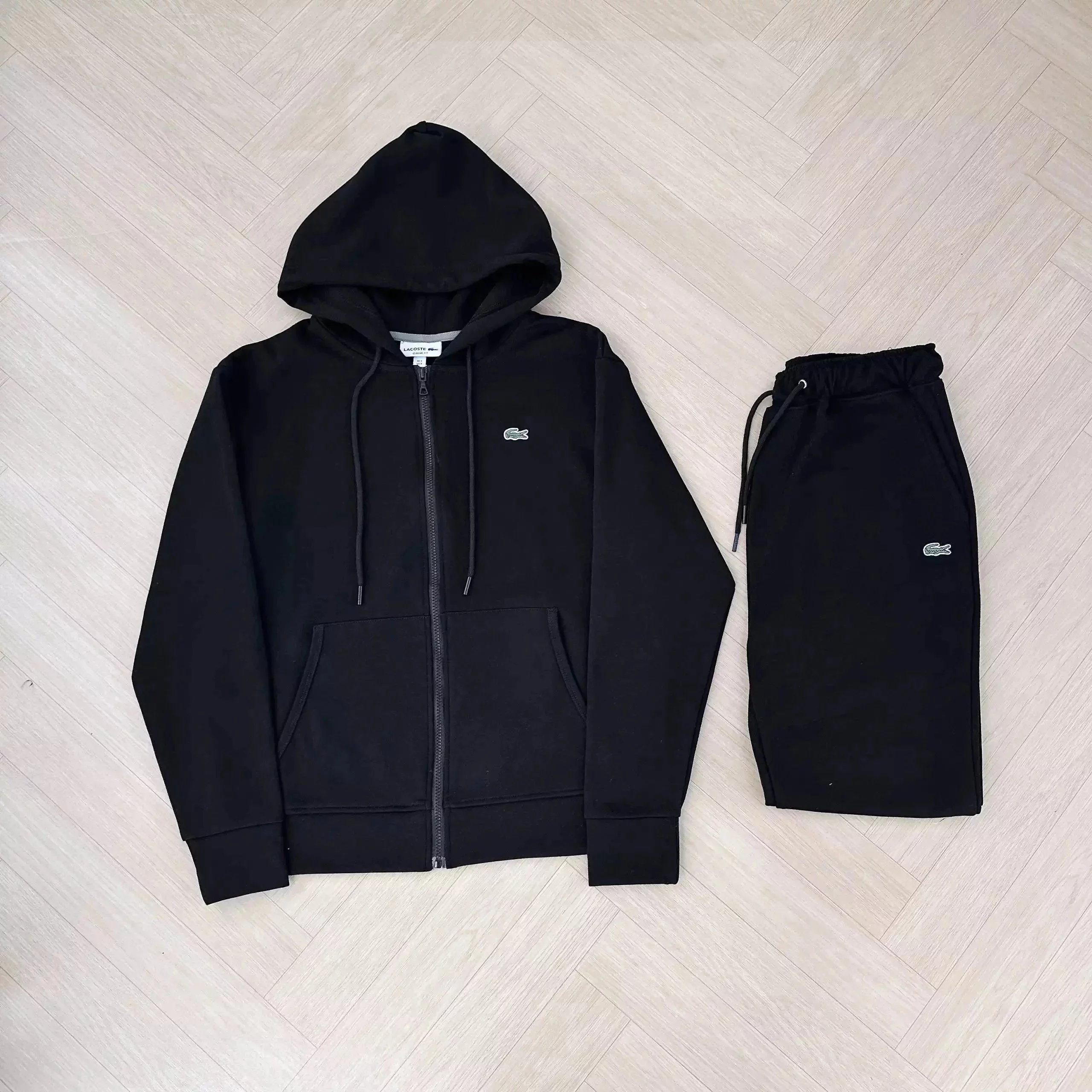 6 Black 002