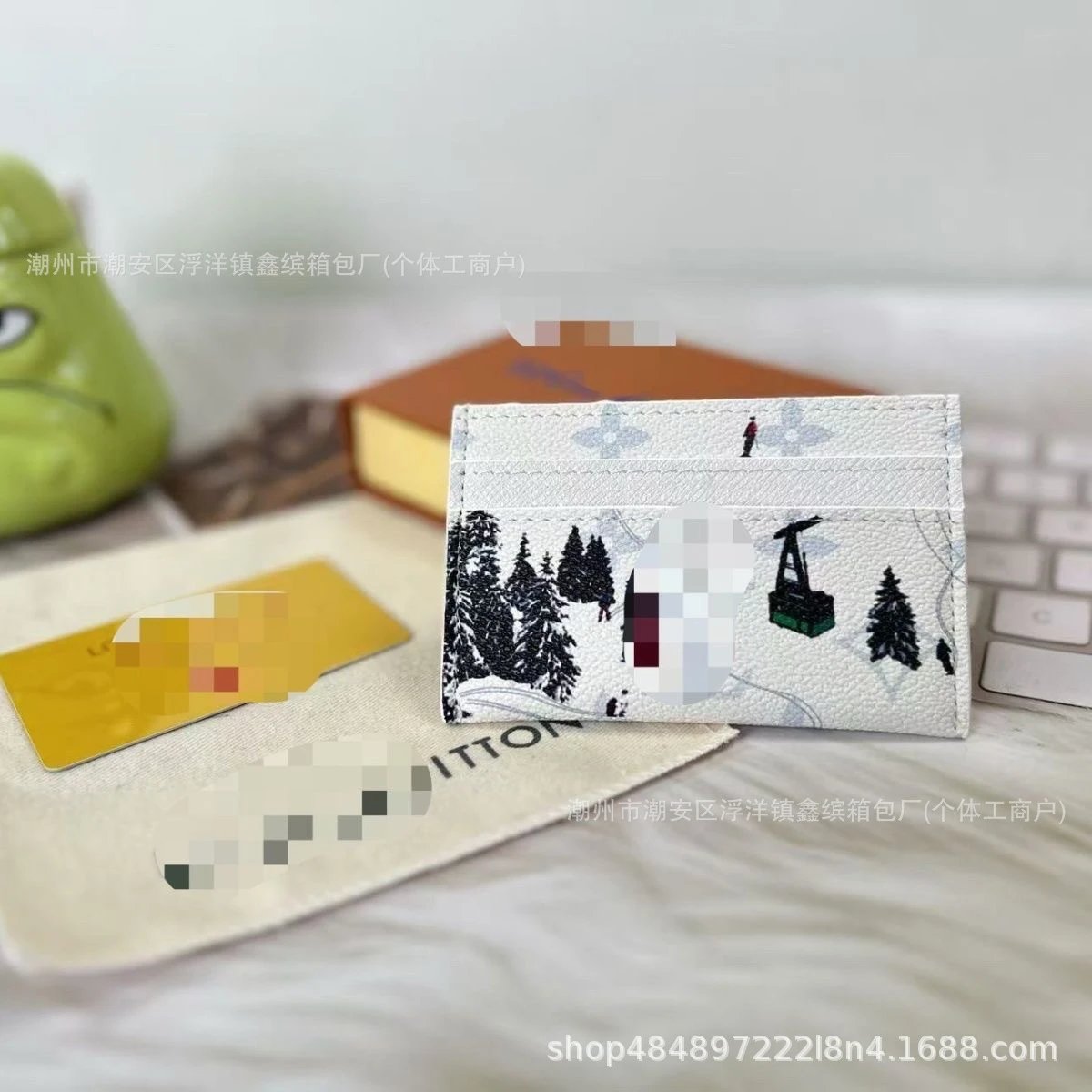 Logo white [gift box set]