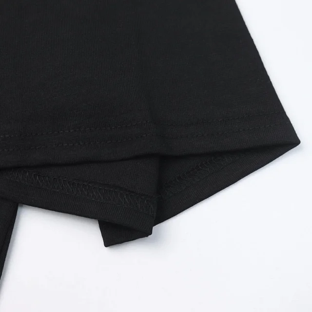 Moncler T-Shirts Logo-Print Crewneck T-Shirt product detail image 22
