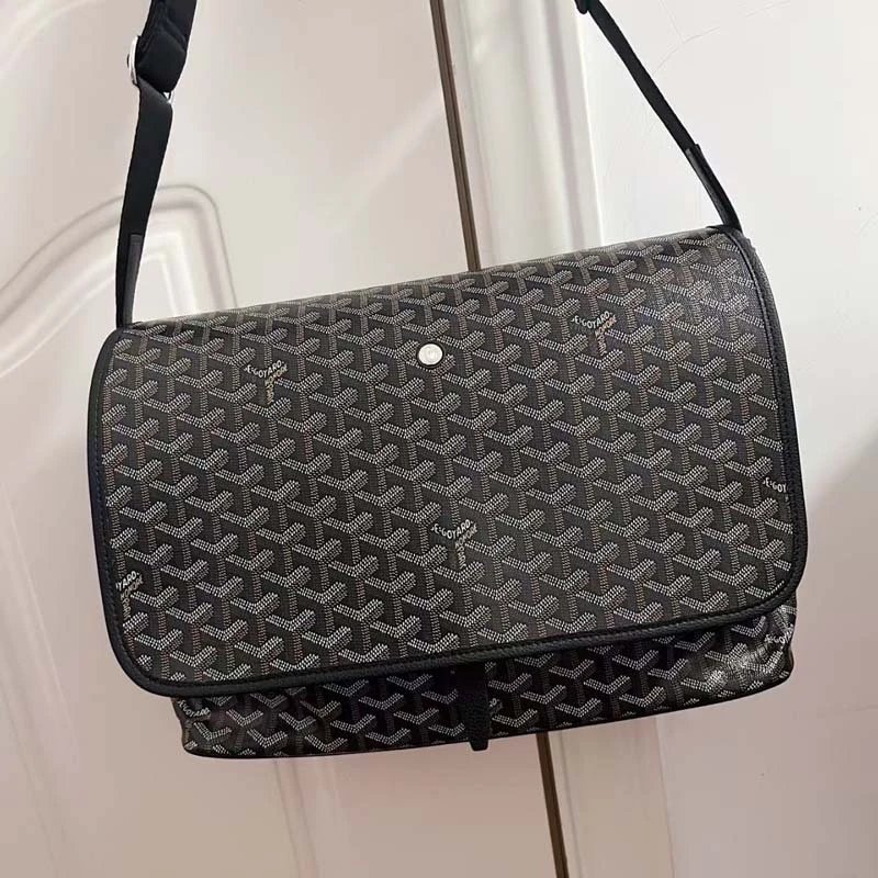 Goyard Shoulder Bags Flap Messenger Bag product image