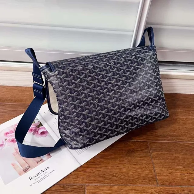 Goyard Shoulder Bags Flap Messenger Bag product detail image 4