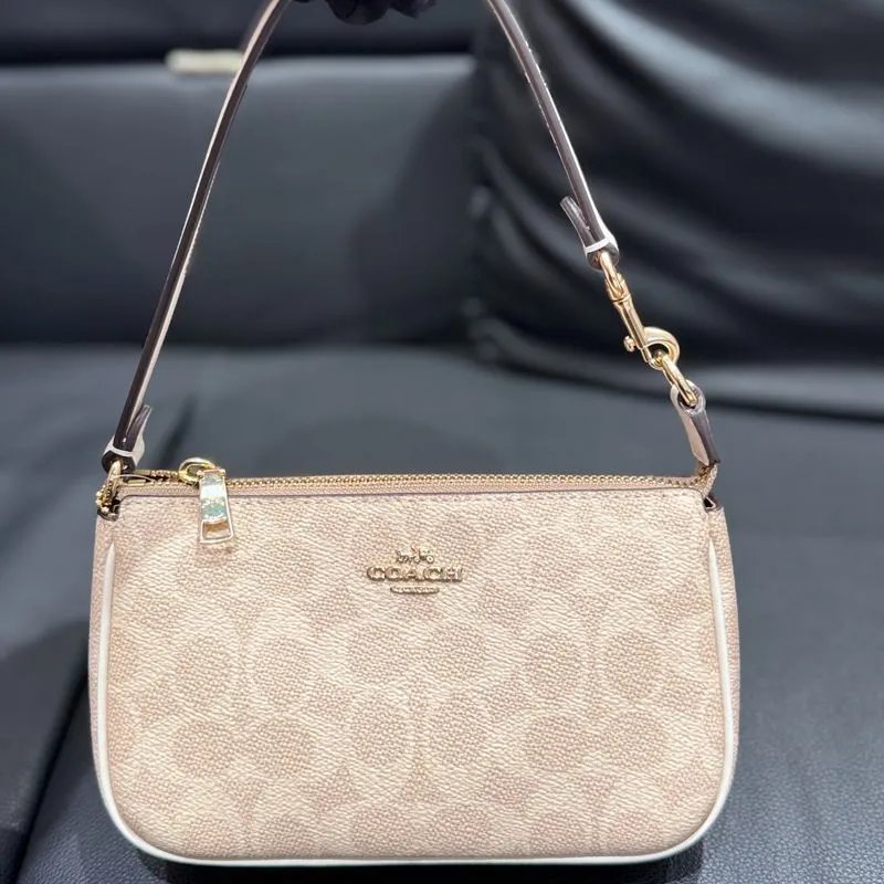Coach Shoulder Bags Nolita 19 Zip Bag — Vanilla White, Paper Box