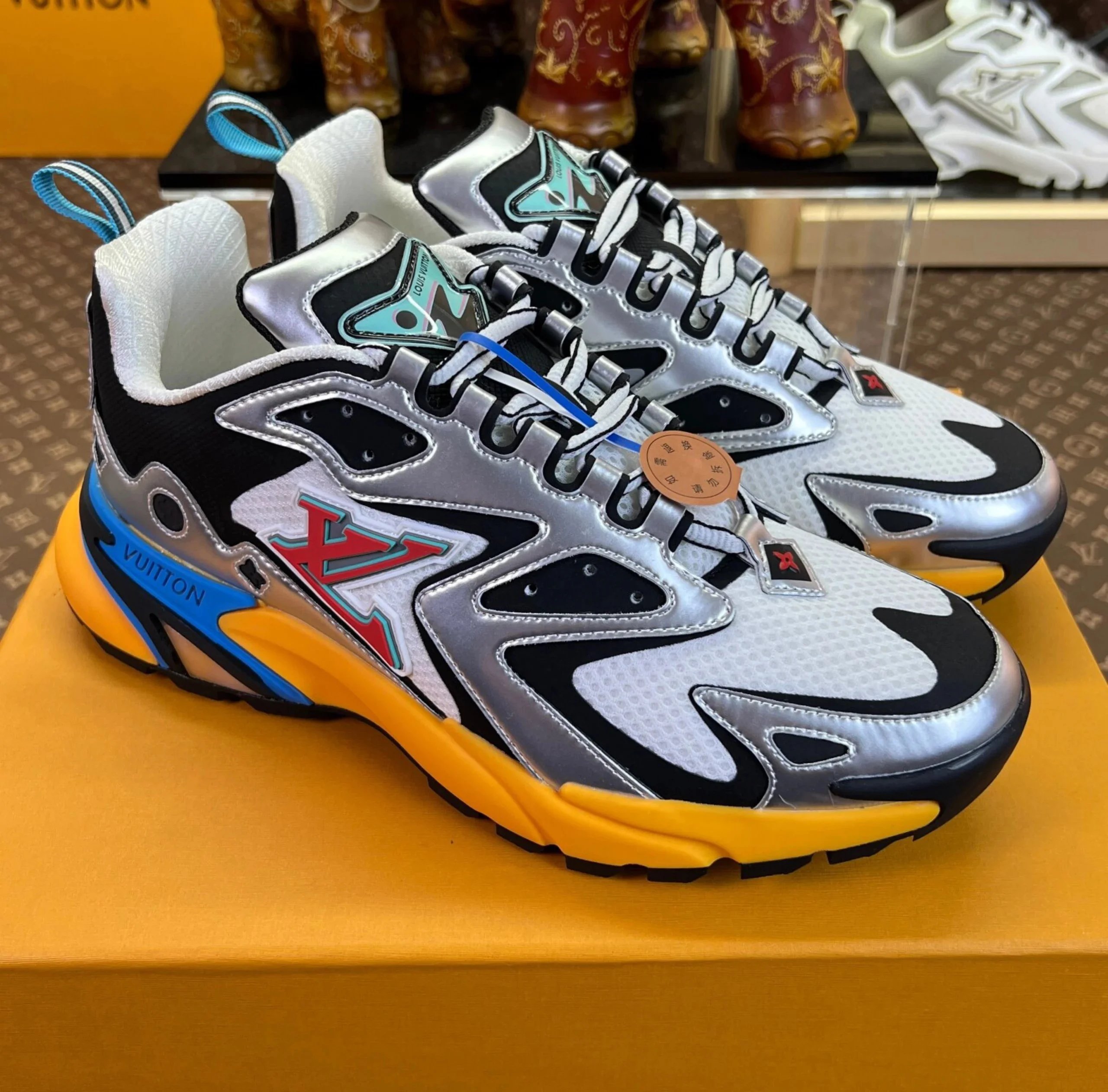 Louis Vuitton Sneakers High-Top Chunky Mesh image 3