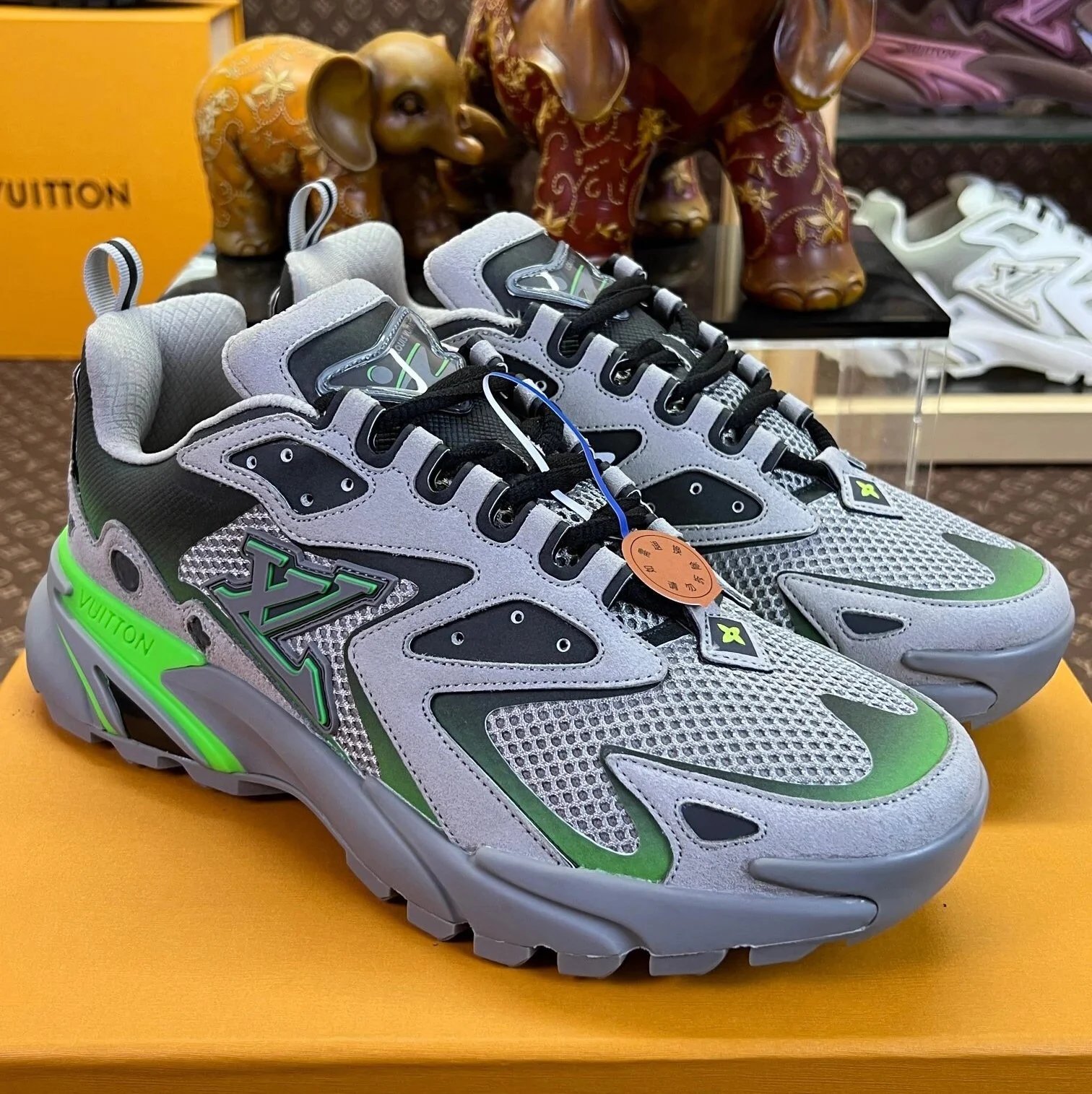 Louis Vuitton Sneakers High-Top Chunky Mesh — Gray-green