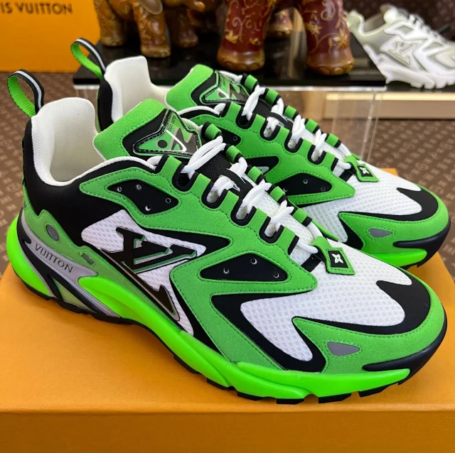 Louis Vuitton Sneakers High-Top Chunky Mesh product detail image 3