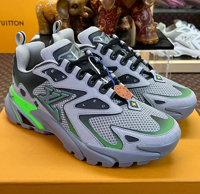 Louis Vuitton Sneakers High-Top Chunky Mesh product detail image 8